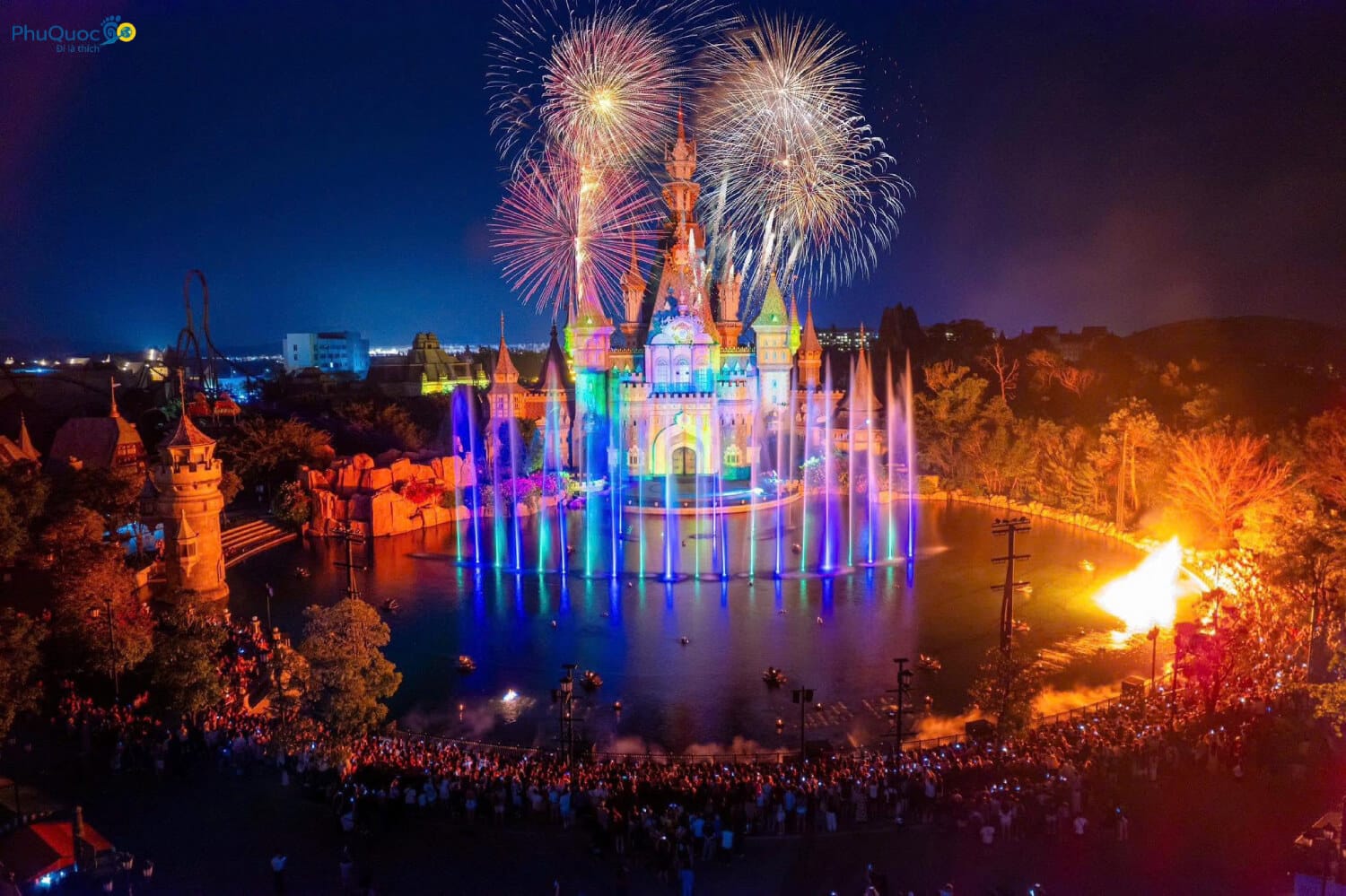 Hiệu ứng biểu diễn nhạc nước ánh sáng và phun lửa khổng lồ tại Show Once