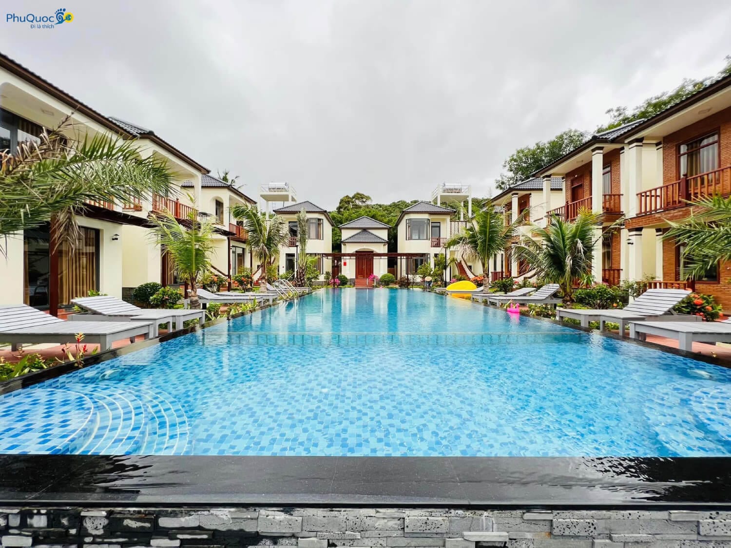 Budget hotels in Phu Quoc and resorts with beautiful ocean views