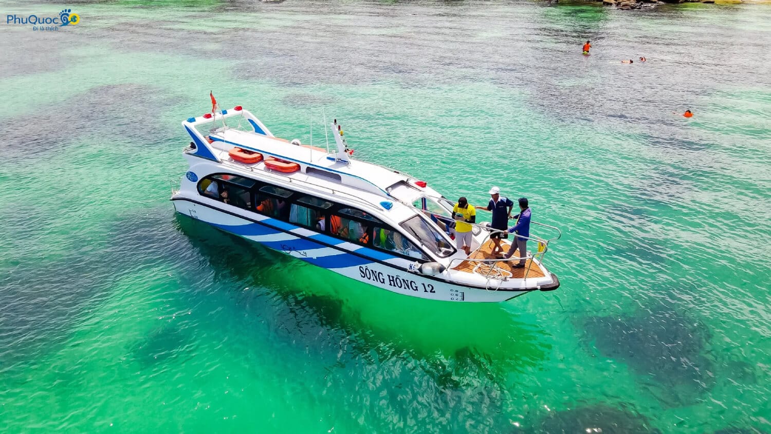 Exploring the Phu Quoc 3 islands tour by speedboat in An Thoi archipelago