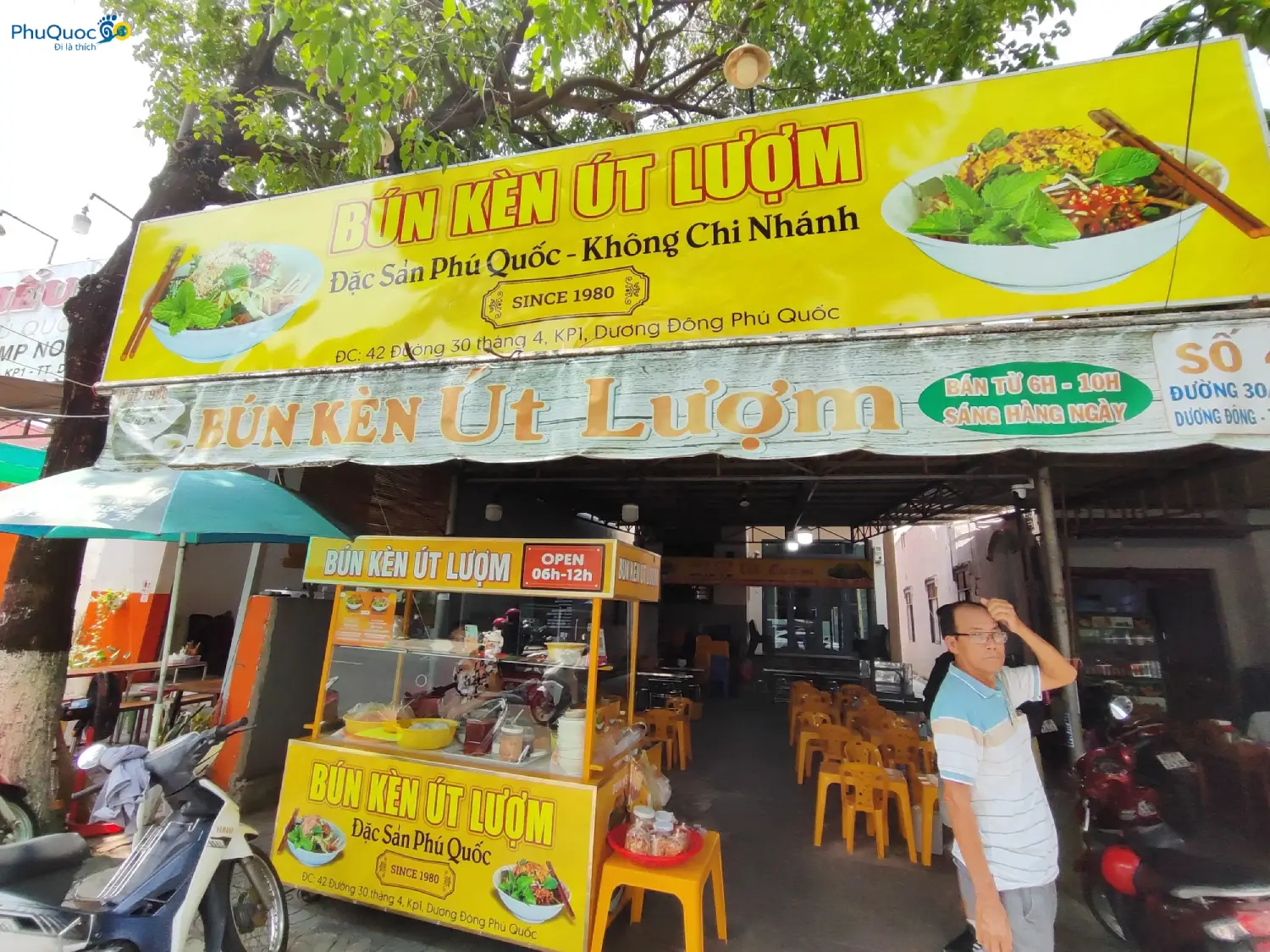 Signboard of original Ut Luom Bun Ken stall at 42 30 Thang 4 Street, Duong Dong town