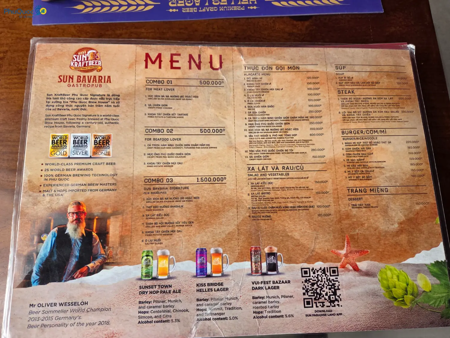 hực đơn buffet đa dạng với các món ăn Âu-Đức như giò heo muối, xúc xích Đức nướng, steak tại Sun Bavaria GastroPub